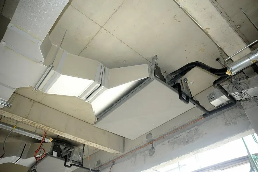 أفضل شركة تركيب تكييف مخفي في الرياض بدون دكت – حلول تبريد أنيقة من نسمات