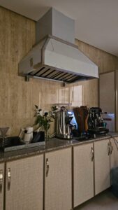 شركة تركيب مداخن وهود بالرياض – حل مثالي للمطاعم والمنازل