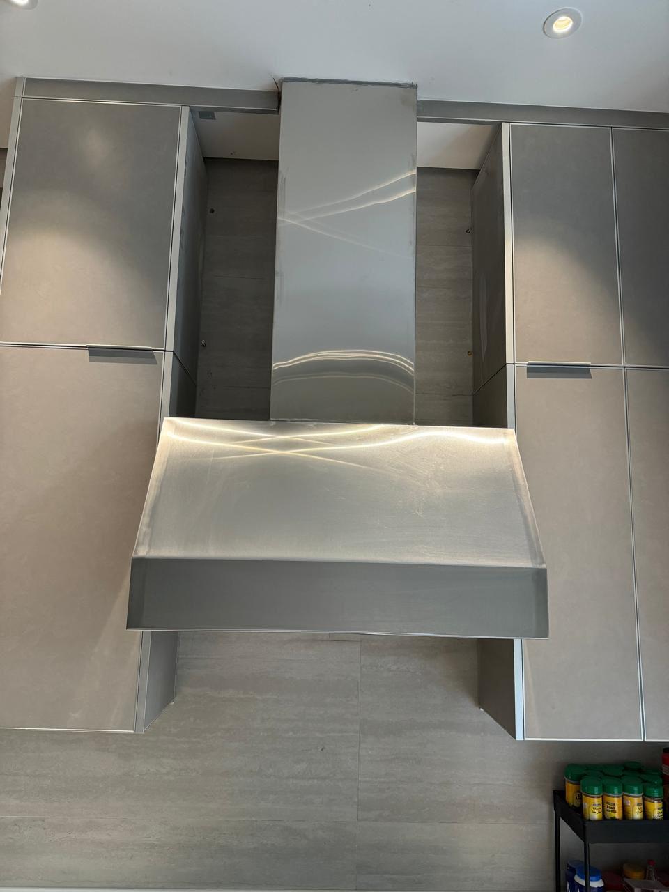 ما الذي يجعل أفضل شركة شفاط مطابخ بالرياض تقييمات عالية مميزة؟