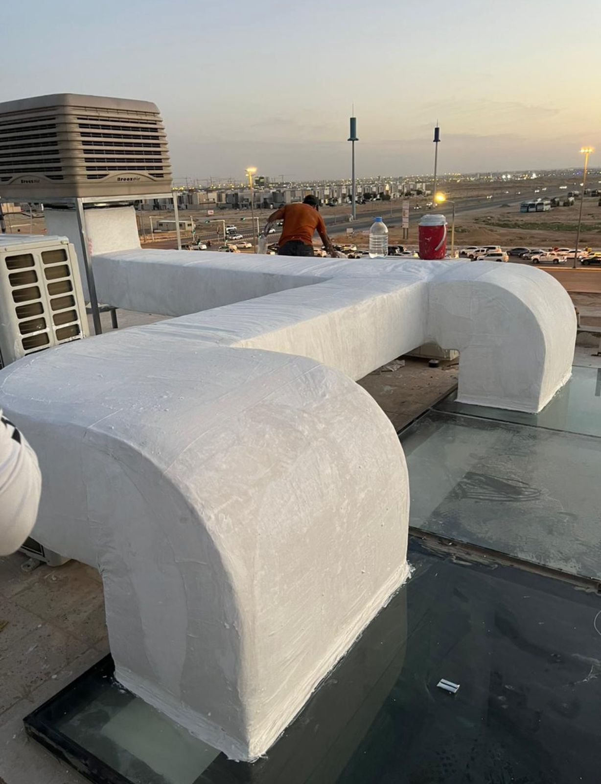 لماذا يختلف سعر دكت مكيف صحراوي في الرياض من مكان لآخر؟