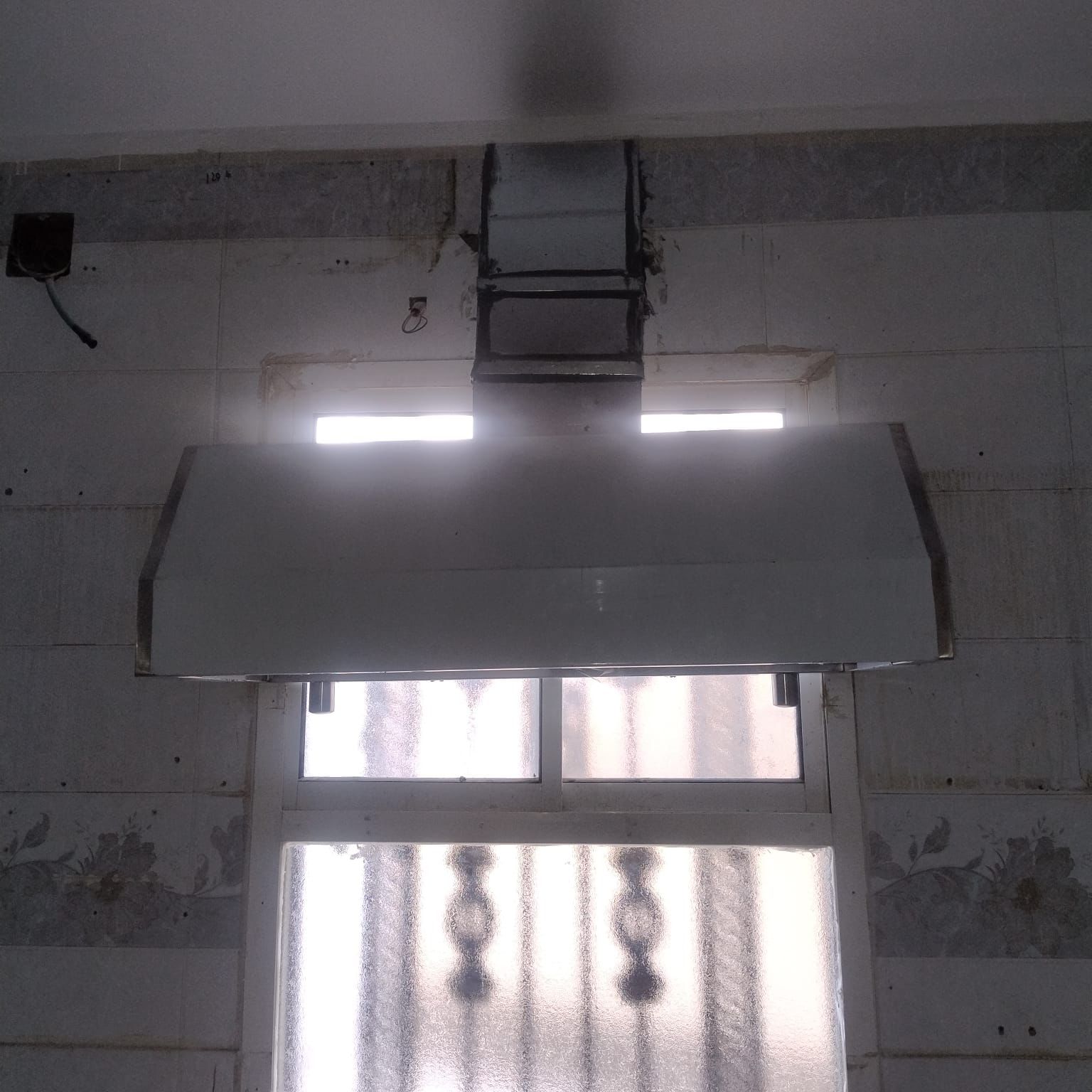 ما هي طريقة تركيب شفاط المطبخ وأهميتها في المنزل؟